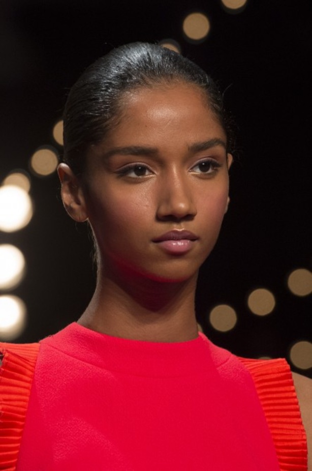 مجموعة مليئة بالألوان من Brandon Maxwell لربيع وصيف 2019