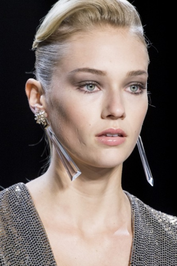 مجموعة Badgley Mischka للألبسة الجاهزة لموسم خريف 2019