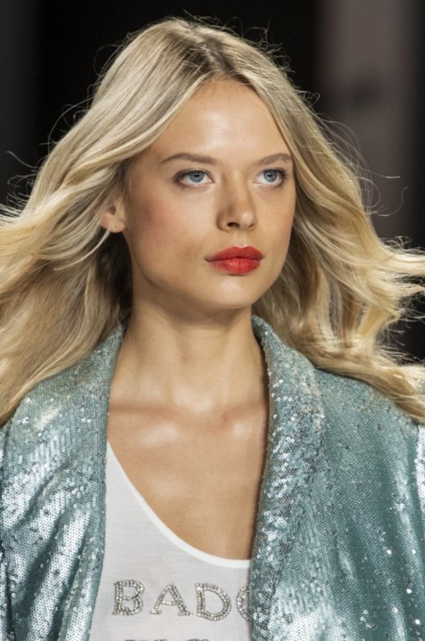 اسبوع الموضة في نيويورك 2019 عرض مجموعة  badgley mischka ربيع وصيف 2020