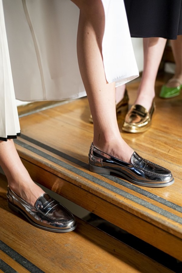اسبوع الموضة في ميلان 2019 احذية TODS الفاخرة لربيع وصيف 2020