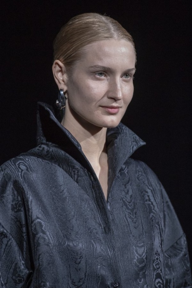 عرض Balenciaga لخريف 2019