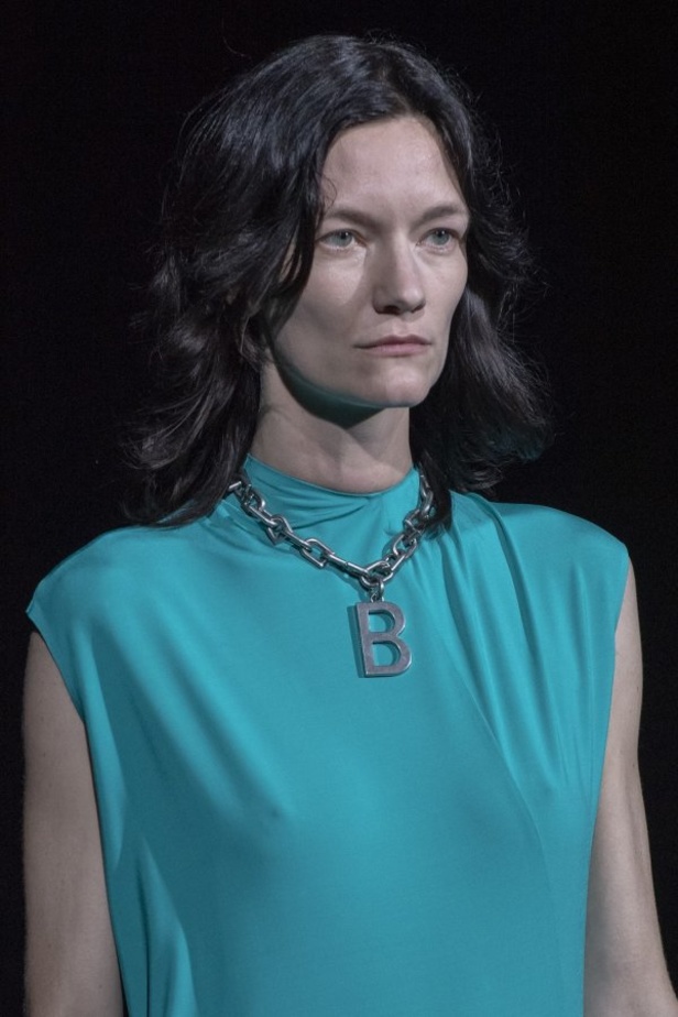 عرض Balenciaga لخريف 2019