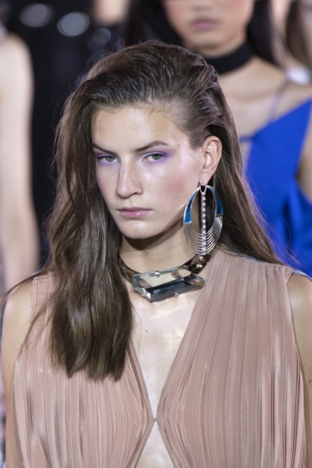 اسبوع الموضة في باريس 2019 ازياء BALMAIN الجاهزة لربيع وصيف 2020