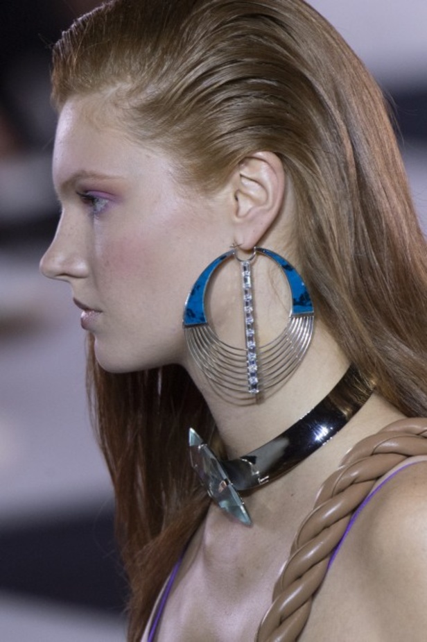 اسبوع الموضة في باريس 2019 ازياء BALMAIN الجاهزة لربيع وصيف 2020