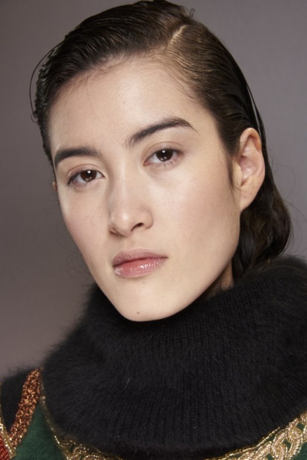 عرض ازياء balmain لخريف وشتاء 2020-2021 مباشرة من باريس