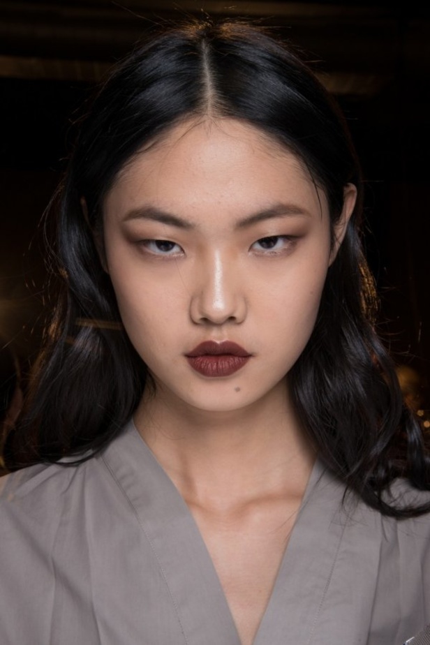 عرض ازياء مجموعة بوتيغا فينيتا لخريف وشتاء 2018