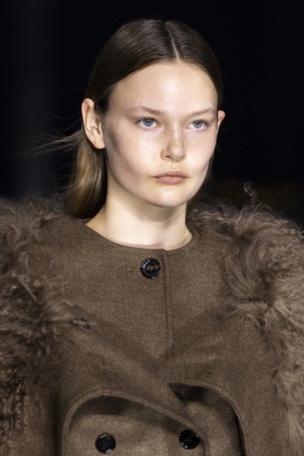 مجموعة بربري لخريف وشتاء 2020-2021 من اسبوع الموضة في لندن