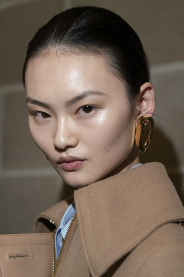 مجموعة Burberry  للألبسة الجاهزة لخريف و شتاء 2019