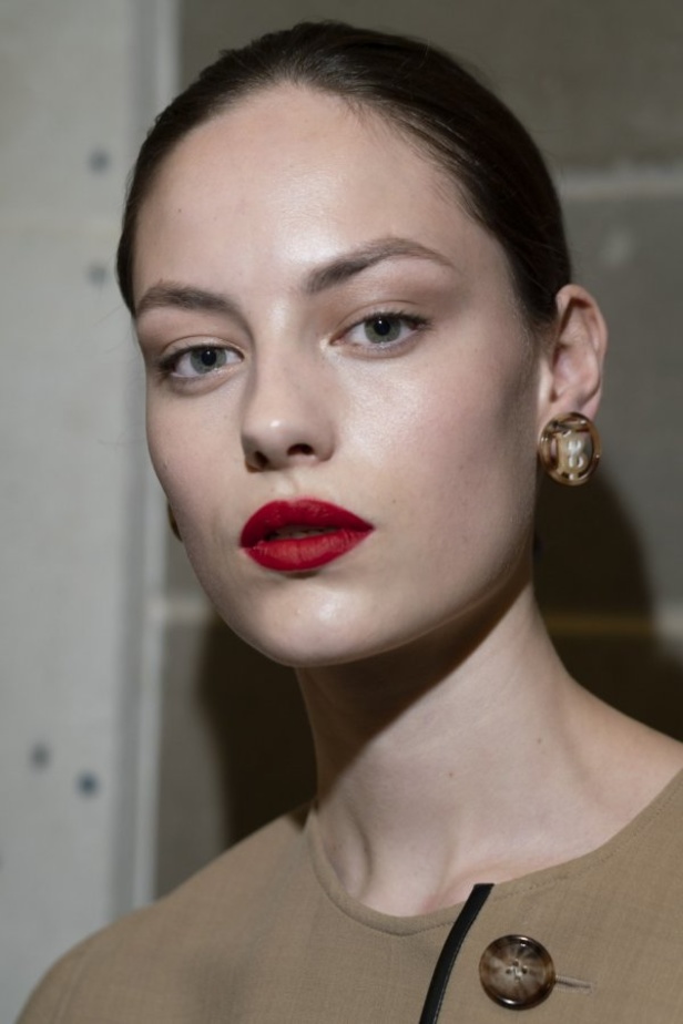 مجموعة Burberry  للألبسة الجاهزة لخريف و شتاء 2019