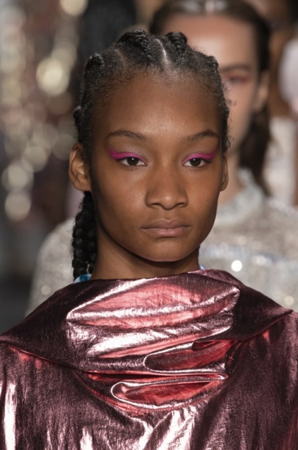 مجموعة Custo Barcelona SS20 تستحدث موضة وحدة الألوان 