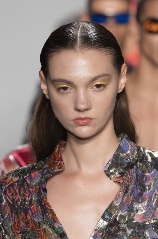 مجموعة Custo Barcelona SS20 تستحدث موضة وحدة الألوان 