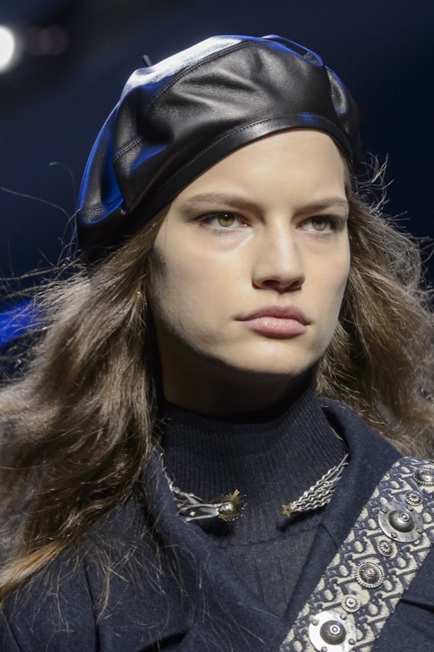 مجموعة كريستيان ديور للألبسة الجاهزة لخريف و شتاء 2017