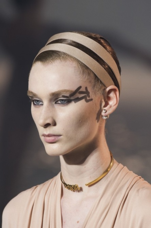 مجموعة ديور لموسم ربيع وصيف 2019