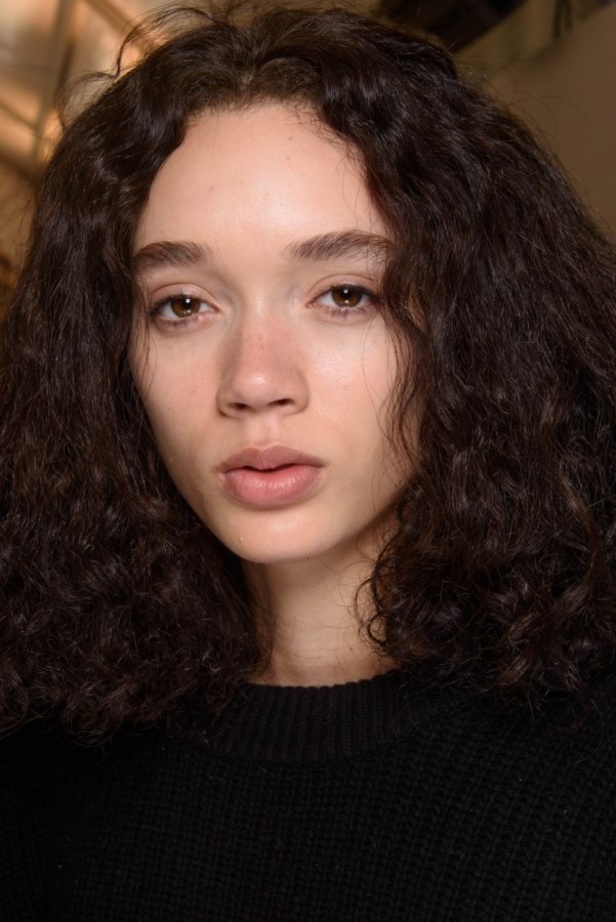 مجموعة كريستيان ديور للألبسة الجاهزة لخريف و شتاء 2017