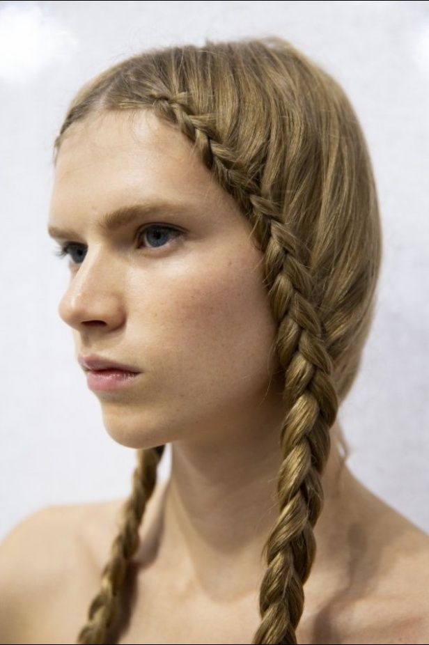 اسبوع الموضة في باريس 2019 ازياء MAISON DIOR الفاخرة لربيع وصيف 2020