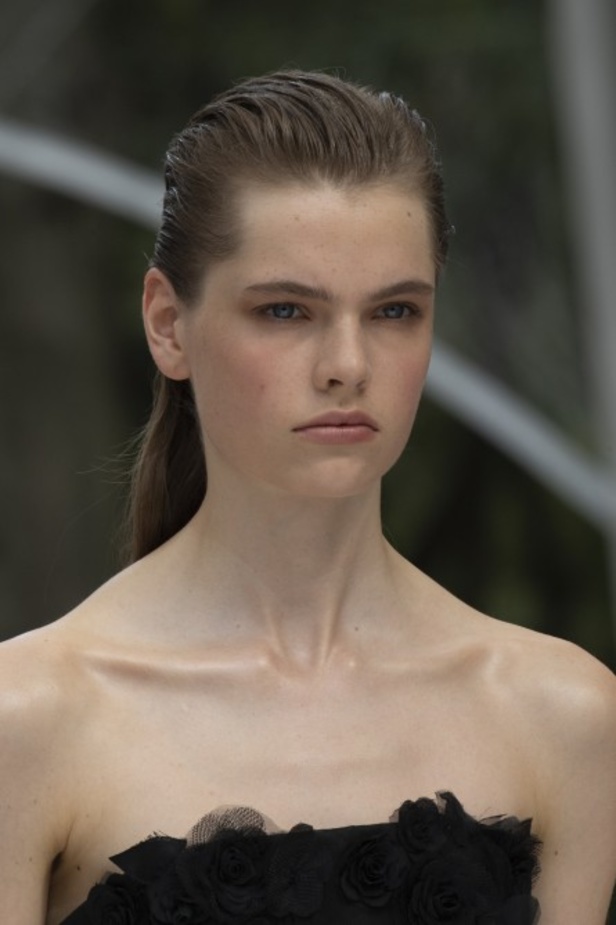 عرض أزياء كارولينا هيريرا لموسم ربيع وصيف 2020