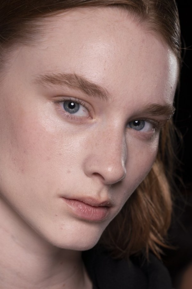 مجموعة كارولينا هيريرا لموسم ربيع وصيف 2019