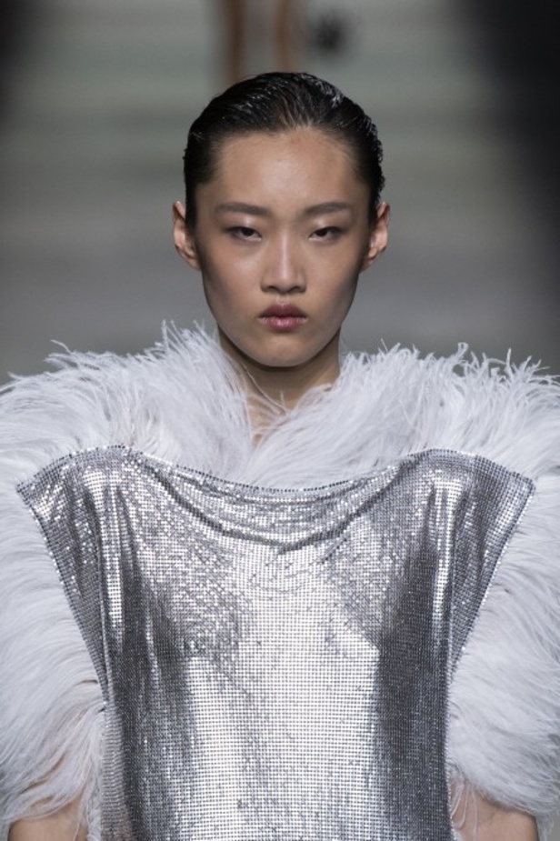 اسبوع الموضة في لندن 2019 أزياء CHRISTOPHER KANE الفاخرة لربيع وصيف 2020