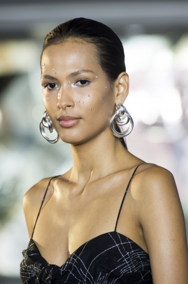 مجموعة Christian Siriano  للألبسة الجاهزة لموسم خريف 2019