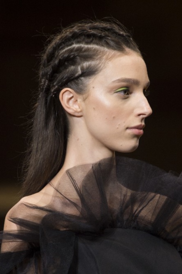 مجموعة Christian Siriano للألبسة الجاهزة لربيع 2019