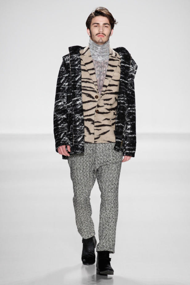 Custo Barcelona: كلاسيكية عصرية