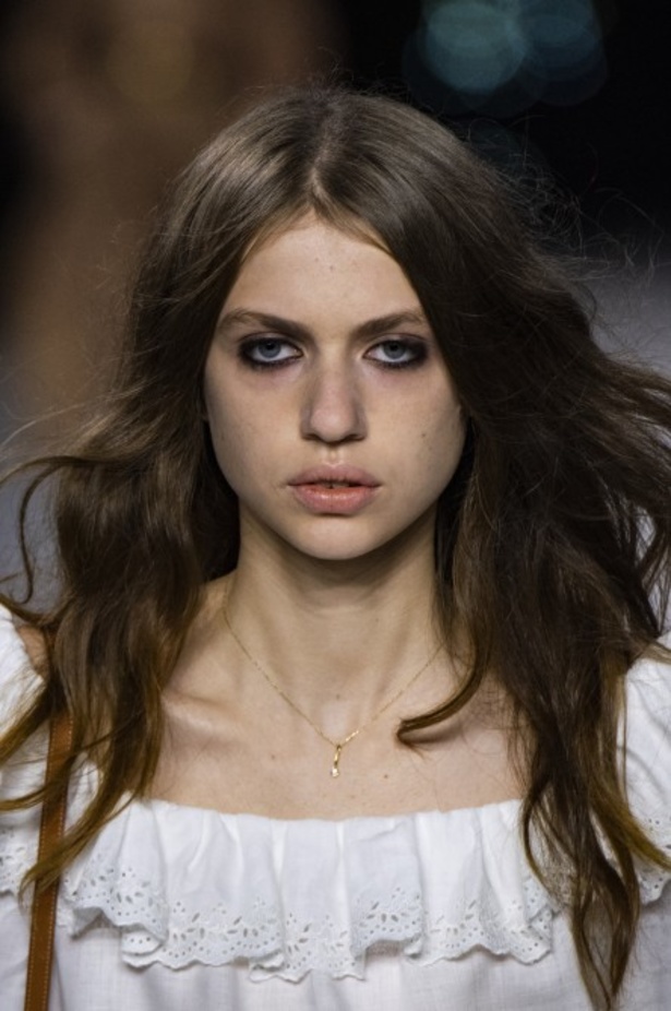 اسبوع الموضة في باريس 2019 أزياء  CELINE الفاخرة لربيع وصيف 2020