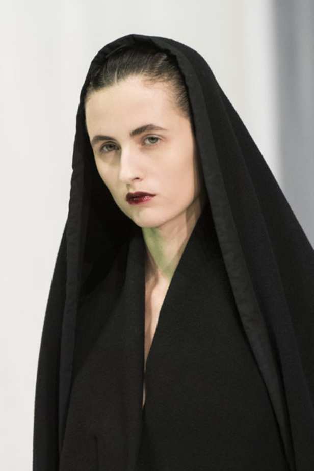 مجموعة Chalayan لخريف و شتاء 2018