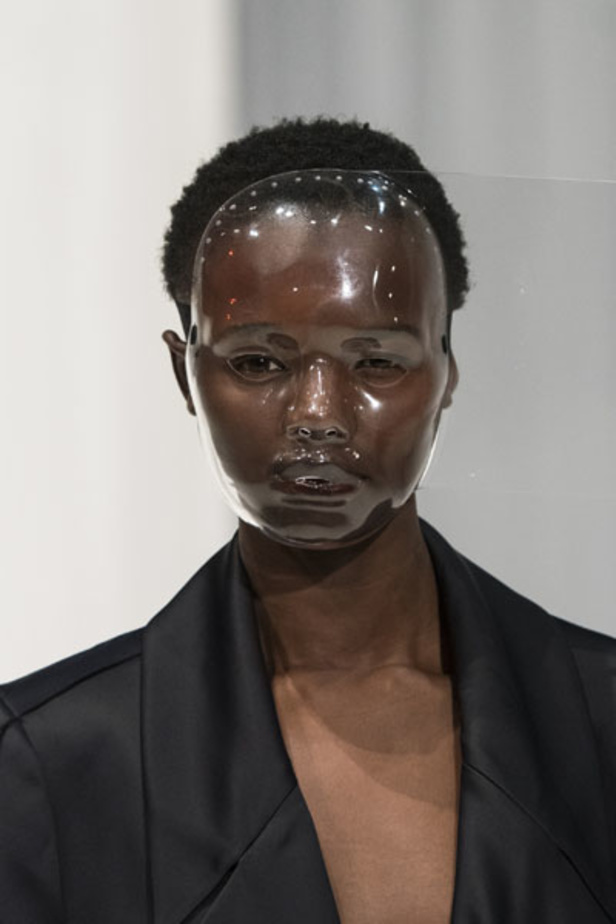 مجموعة Chalayan لخريف و شتاء 2018