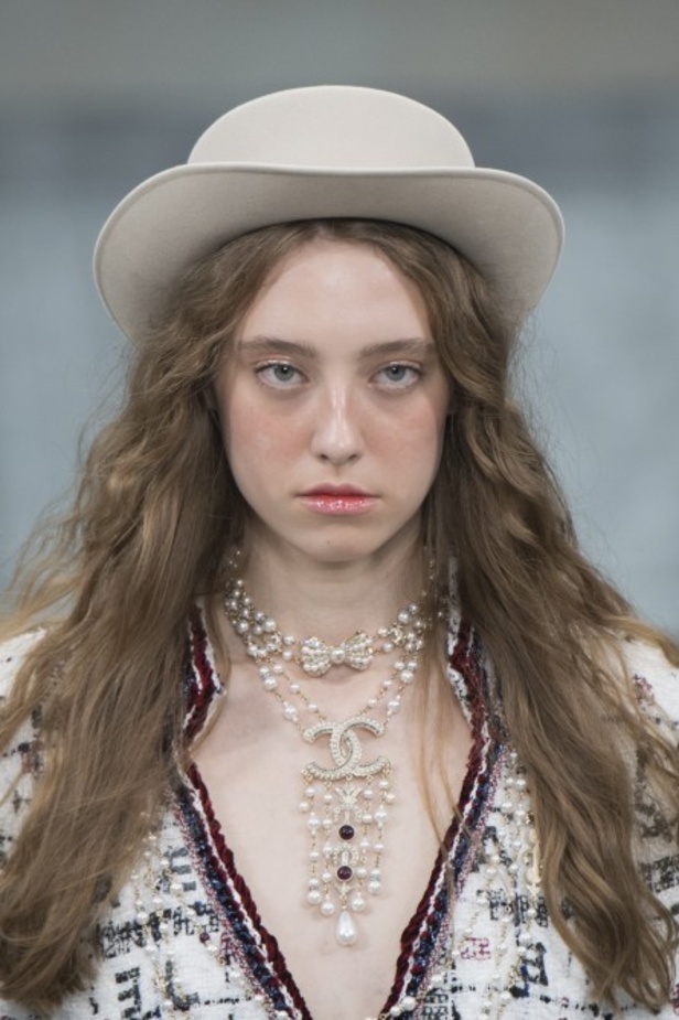 مجموعة شانيل لربيع وصيف 2020 في باريس