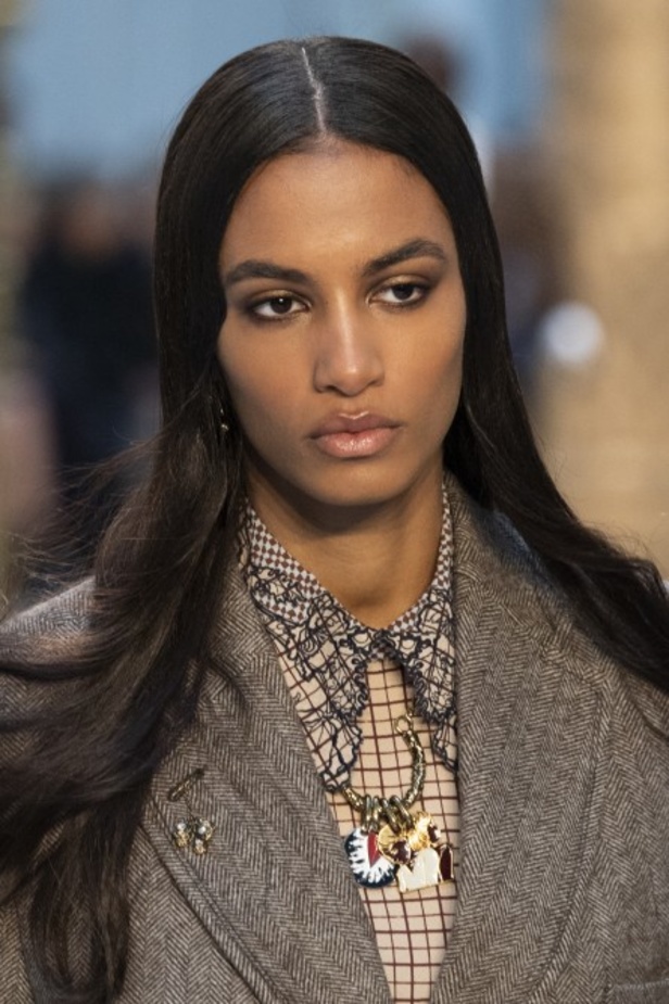 مجموعة كلوي Chloe لخريف وشتاء 2020-2021 خلال اسبوع الموضة في باريس