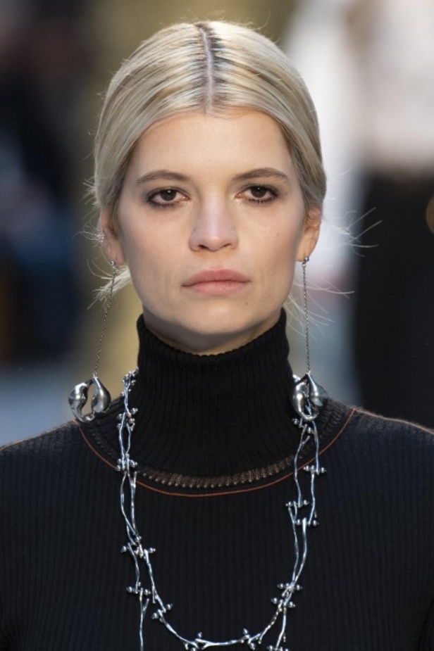 مجموعة كلوي Chloe لخريف وشتاء 2020-2021 خلال اسبوع الموضة في باريس