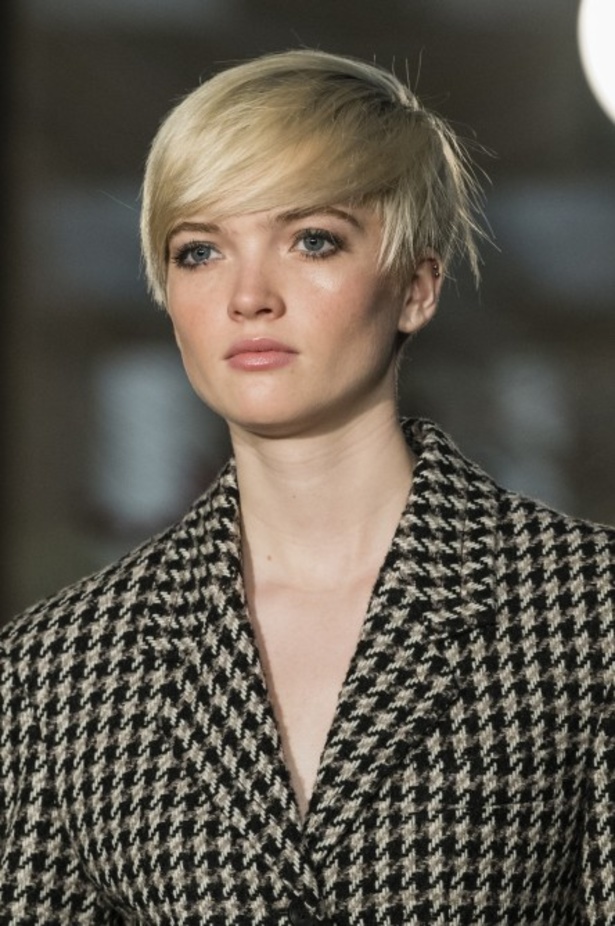 مجموعة ديريك لام للألبسة الجاهزة لخريف و شتاء 2018