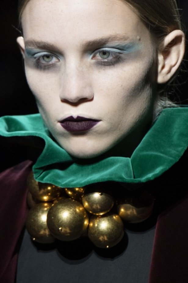 عرض مجموعة Dries Van Noten لموسم خريف وشتاء 2020