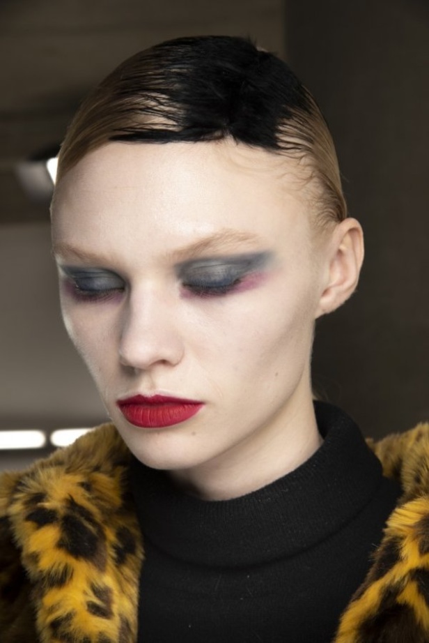 عرض مجموعة Dries Van Noten لموسم خريف وشتاء 2020