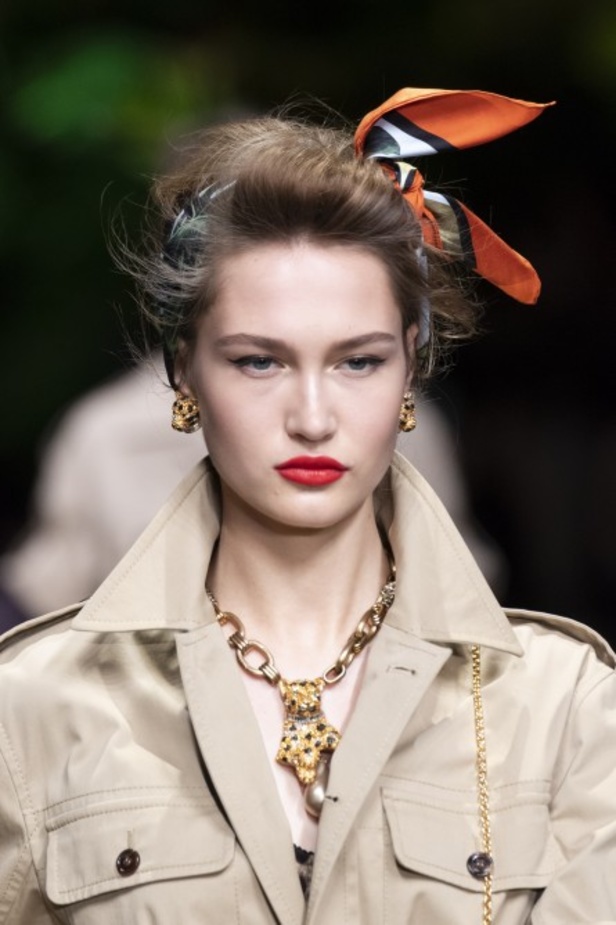 تصاميم عكست الألوان والمرح في عرض Dolce & Gabbana