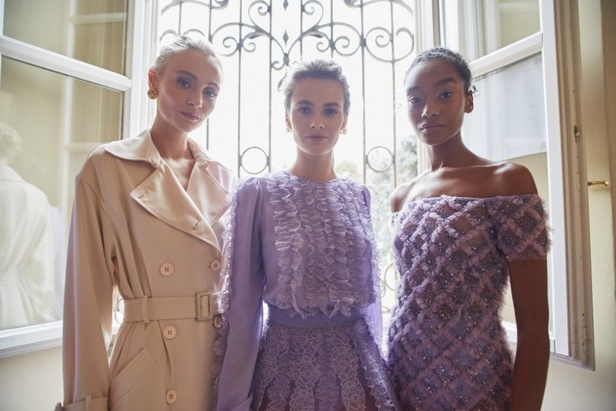 عرض ازياء Elisabetta Franchi من ميلانو لموسم ربيع وصيف 2021