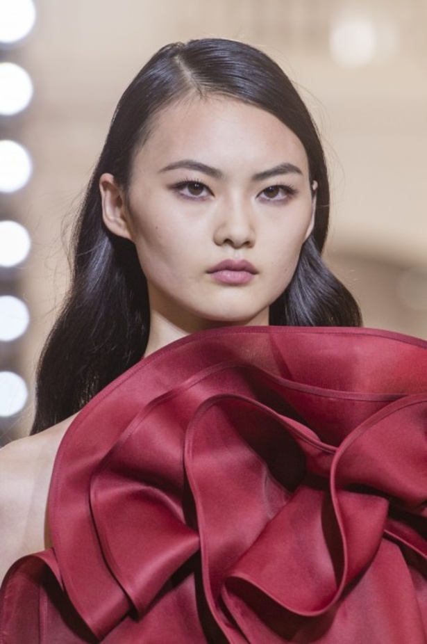 عرض أزياء ايلي صعب لخريف 2018