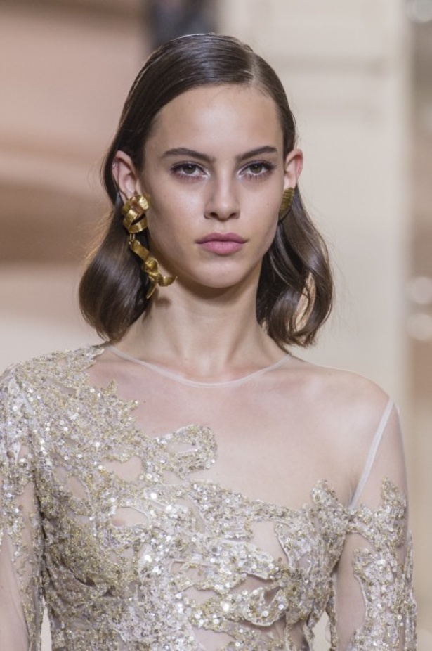 عرض أزياء ايلي صعب لخريف 2018