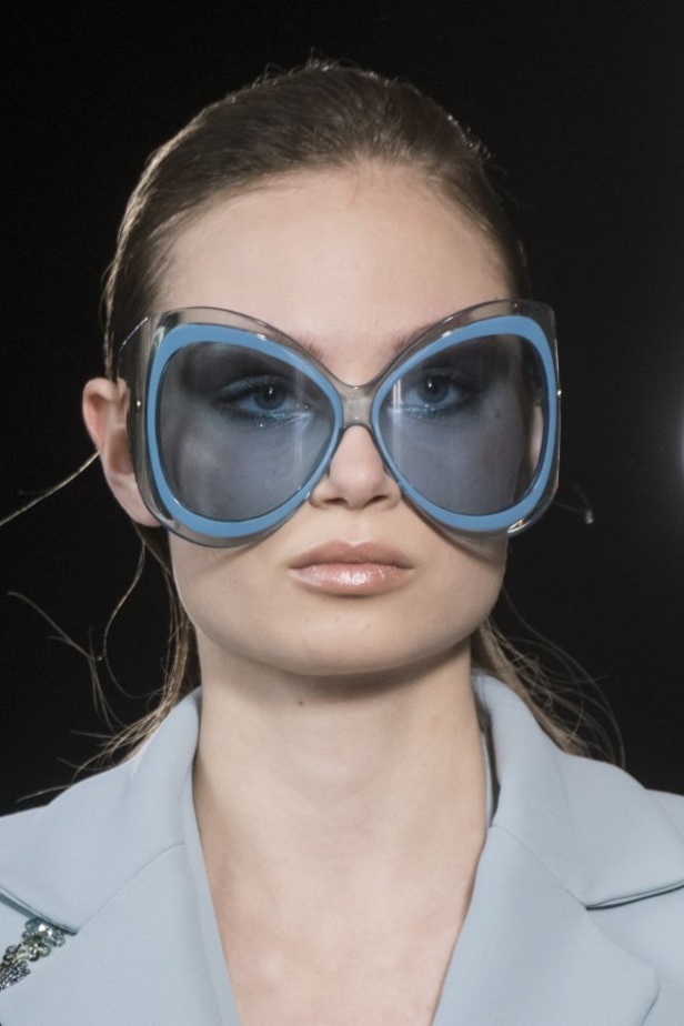 مجموعة ايلي صعب للهوت كوتور لربيع وصيف 2019