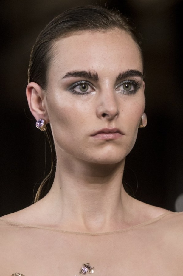 مجموعة ايلي صعب للهوت كوتور لربيع وصيف 2019