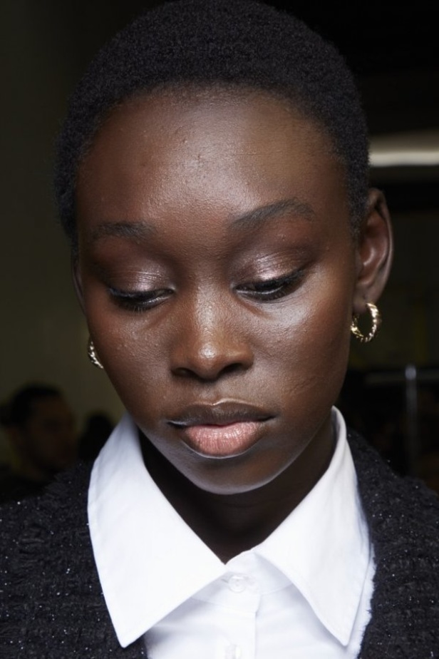 مجموعة Elie Saab لخريف وشتاء 2020-2021 خلال اسبوع الموضة في باريس