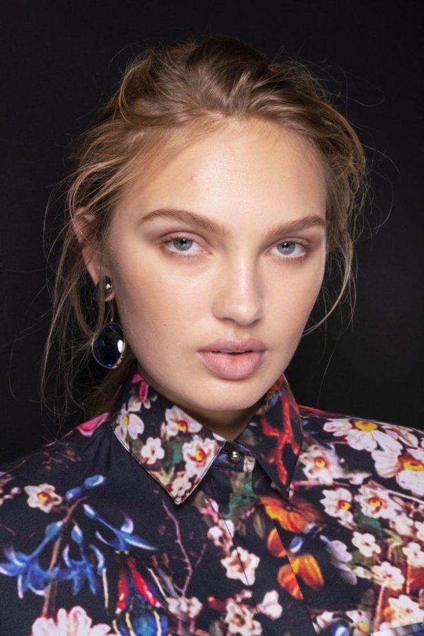 مجموعة ايلي صعب لموسم ربيع وصيف 2019