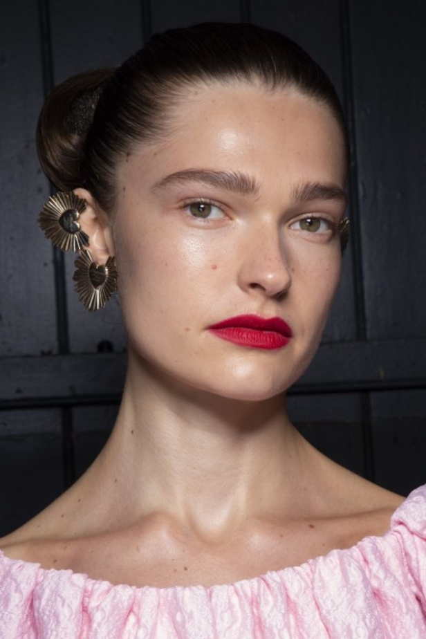 اسبوع الموضة في لندن 2019 مجموعة إميليا ويكستيد للملابس الجاهزة موضة ربيع وصيف 2020