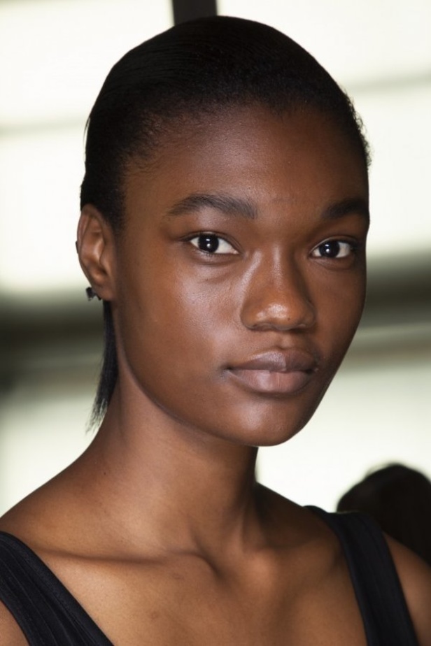 اسبوع الموضة في لندن 2019 مجموعة إميليا ويكستيد للملابس الجاهزة موضة ربيع وصيف 2020