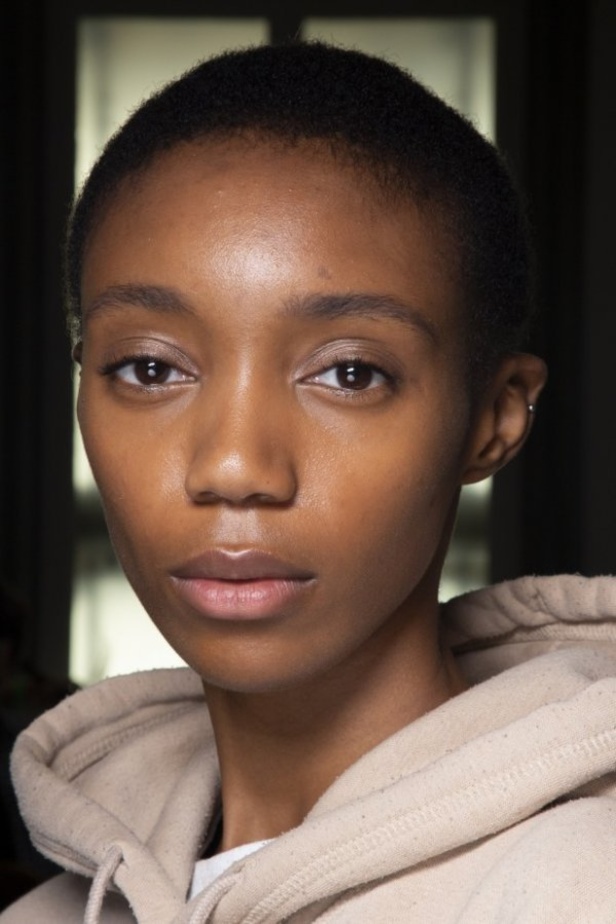 اسبوع الموضة في لندن 2019 مجموعة إميليا ويكستيد للملابس الجاهزة موضة ربيع وصيف 2020