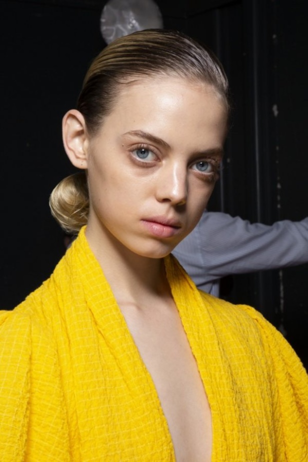 اسبوع الموضة في لندن 2019 مجموعة إميليا ويكستيد للملابس الجاهزة موضة ربيع وصيف 2020