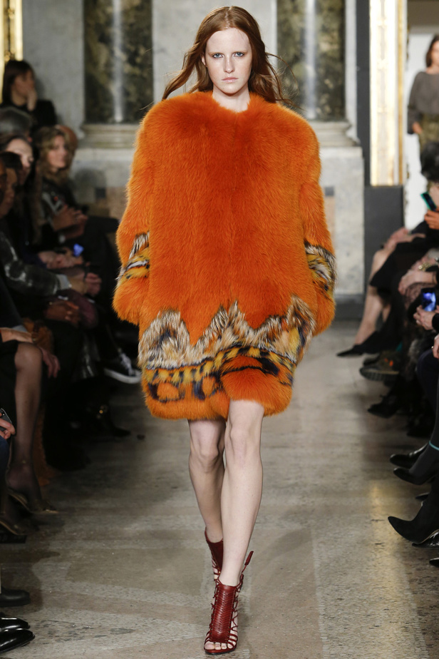 الجرأة المبطّنة من Emilio Pucci