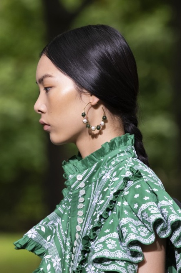 اسبوع الموضة في لندن 2019 عرض ازياء ERDEM لربيع وصيف 2020