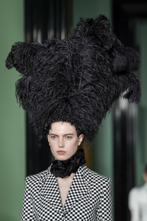 مجموعة erdem للالبسة الجاهزة من اسبوع الموضة في لندن  2020 