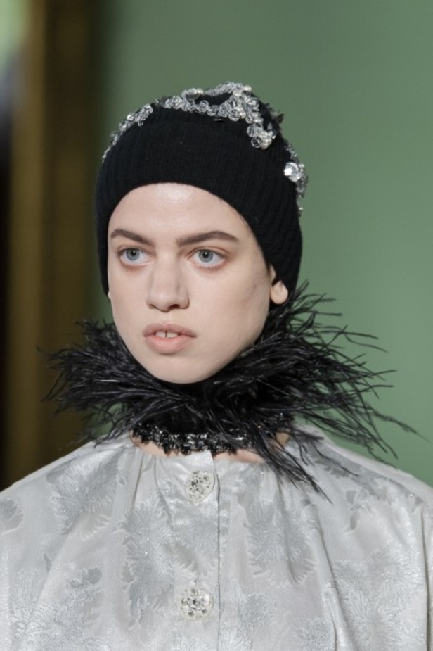 مجموعة erdem للالبسة الجاهزة من اسبوع الموضة في لندن  2020 